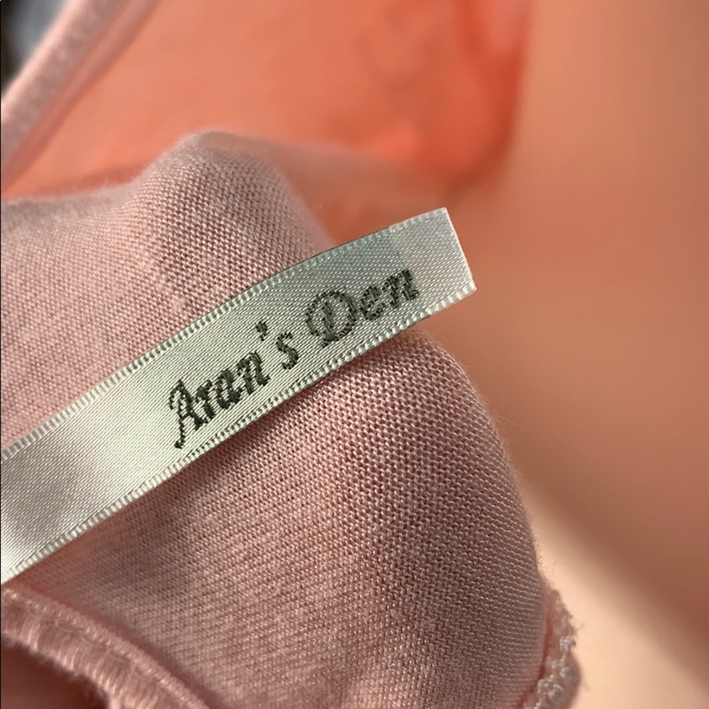 Aran’s Den 3/4 Sleeve Tee “Live, Dream, Love” SZ M - Picture 3 of 3